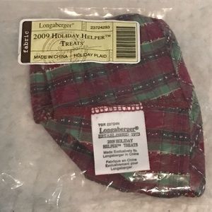 Longaberger “2009 Holiday Helper Treats” in “Holiday Plaid” - New in Package